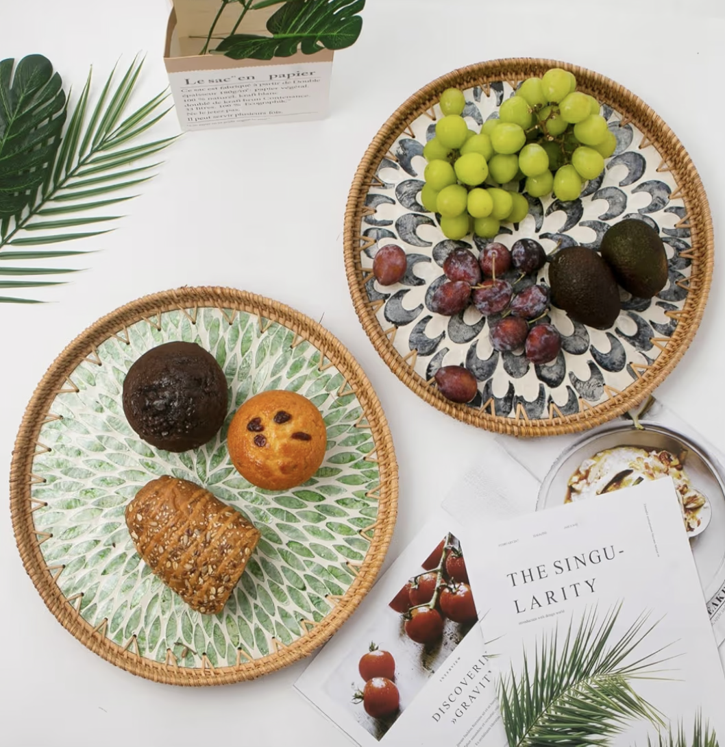 Round Rattan Tray with Mother of Pearl Inlay, Decorative Woven Serving Tray with Wooden Base, Handcrafted Wicker Basket Tray for Bread, Fruits, and Coffee, Leaf Design, Home Decor
