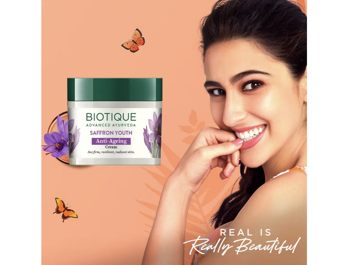 Biotique Saffron Youth Dew Visibly Age Less moisturizer 50 gm/ 1.76 Oz. I For All Skin Type I See Firm, Resilient, Radiant Skin I Prevents Dark lines And Premature Aging