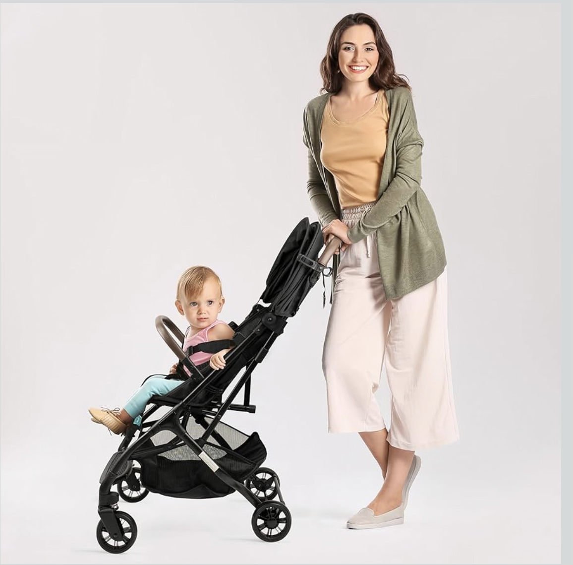The Moon Brand Ritzi-Lite Baby Cabin Stroller