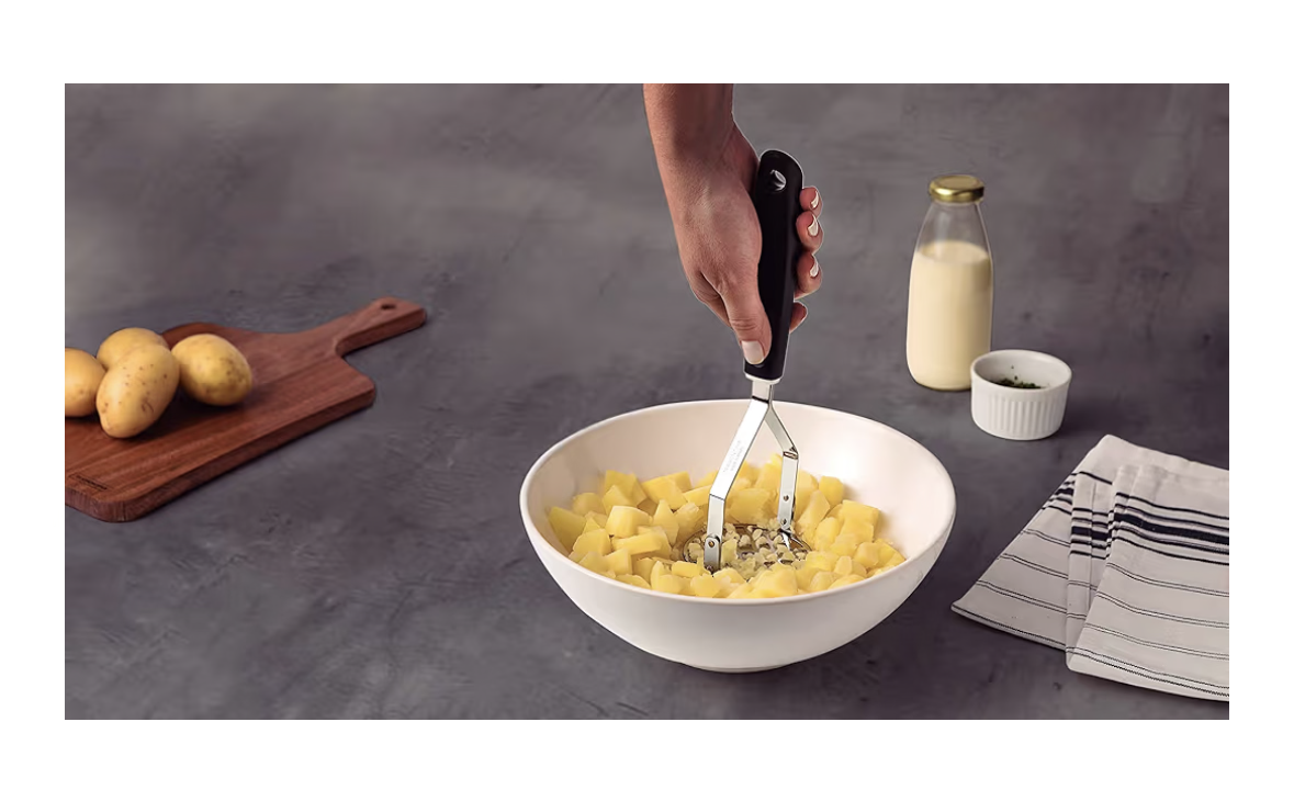 Tramontina Utilita Potato Masher with Black Handle
