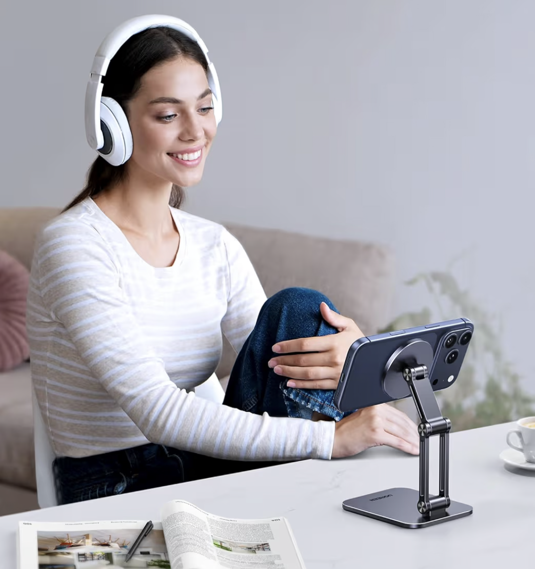 UGREEN Magsafe Phone Stand for Desk Adjustable Holder Aluminum Mobile Stand 360° Magnetic Phone Holder Directly Use with iPhone 17/16/15/14/13 Series Fit for Samsung S26/25 All 4-7.9'' Devices