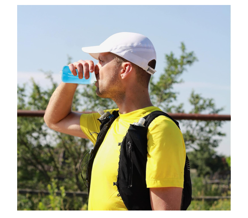 AMERTEER Soft Flask, TPU Foldable Running Hydration Flask, BPA-Free Foldable Water Bottle, Soft Collapsible Water Bottle For Hydration Pack Cycling Marathon Running Hiking Climbing (Blue,500ml/16.9oz)