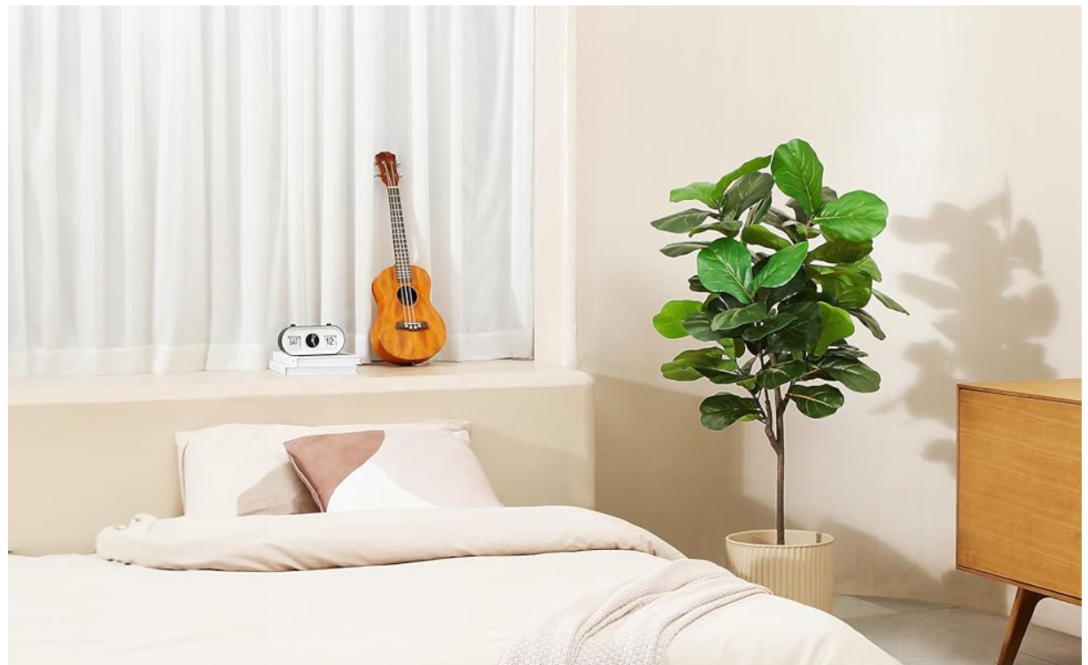 Artificial Ficus tree with Lifelike Leaves,Perfect lifelike Plant for Home Decor and Office Decor Indoor and Outdoor, Garden and Modern Decor Housewarming Gift